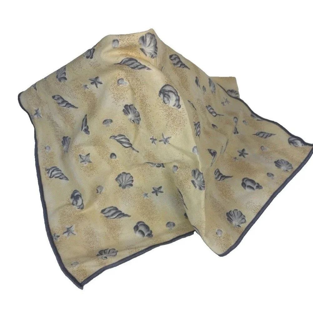 Longaberger Vintage Shoreline Seashell Cloth Napkins Set of 4 | 16x16